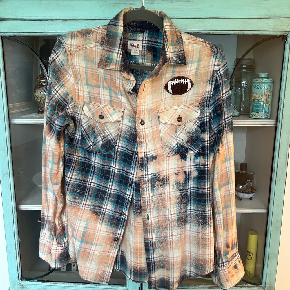 Distressed Football Flannel blue